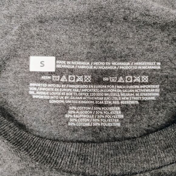 Foo Fighters Concert Tshirt Short Sleeve Logo Gray size Small - Picture 3 of 10